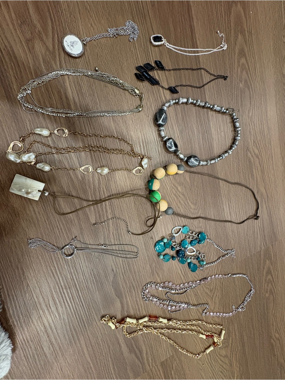 Unbranded Necklace Lot Women OS Multi Good Beaded Chain Statement Mixed‎ Jewelry